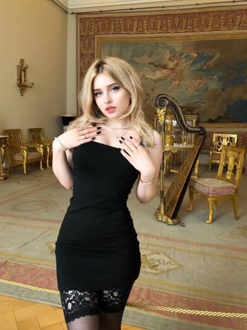 Николь